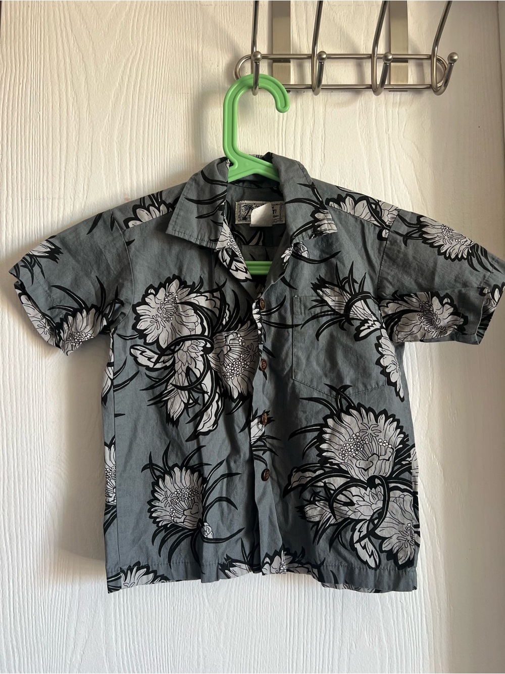Avanti Hawaii Boys Rapture Size S Button Down Shirt Charcoal Cotton Made in USA